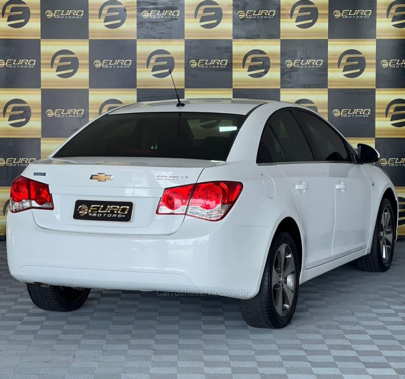 CRUZE 1.8 LT SPORT6 16V FLEX 4P AUTOMÁTICO - 2014 - PORTãO