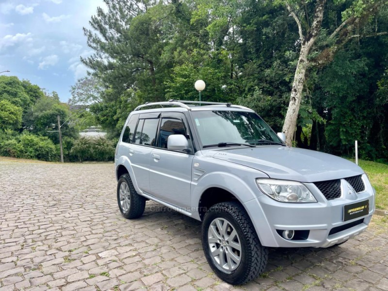 PAJERO TR4 2.0 4X4 16V FLEX 4P MANUAL - 2012 - BENTO GONçALVES