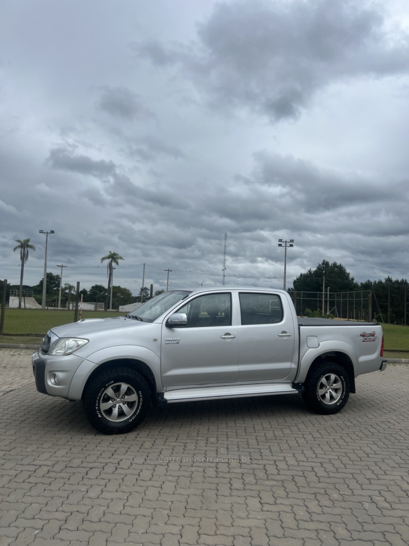 hilux 3.0 srv 4x4 cd 16v turbo intercooler diesel 4p automatico 2010 antonio prado