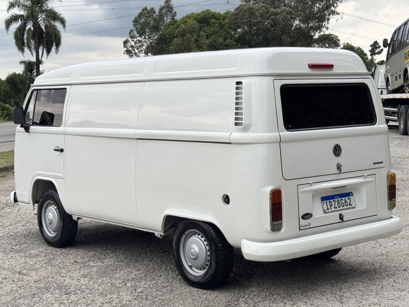 KOMBI 1.4 MI FURGÃO 8V FLEX 3P MANUAL - 2010 - CAXIAS DO SUL