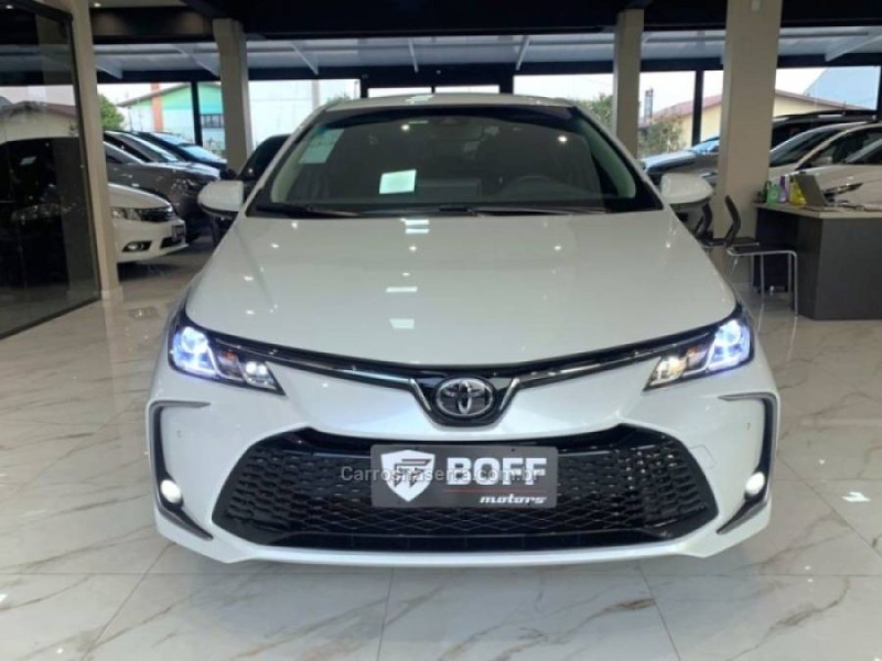 COROLLA 2.0 XEI 16V FLEX 4P AUTOMÁTICO - 2024 - CAXIAS DO SUL