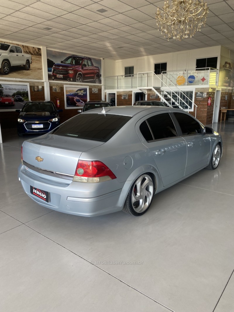 VECTRA 2.0 MPFI ELEGANCE 8V 140CV FLEX 4P MANUAL - 2011 - PAROBé