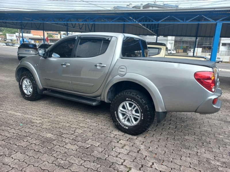 L200 TRITON 3.2 HPE 4X4 CD 16V TURBO INTERCOOLER DIESEL 4P AUTOMÁTICO - 2017 - CAXIAS DO SUL