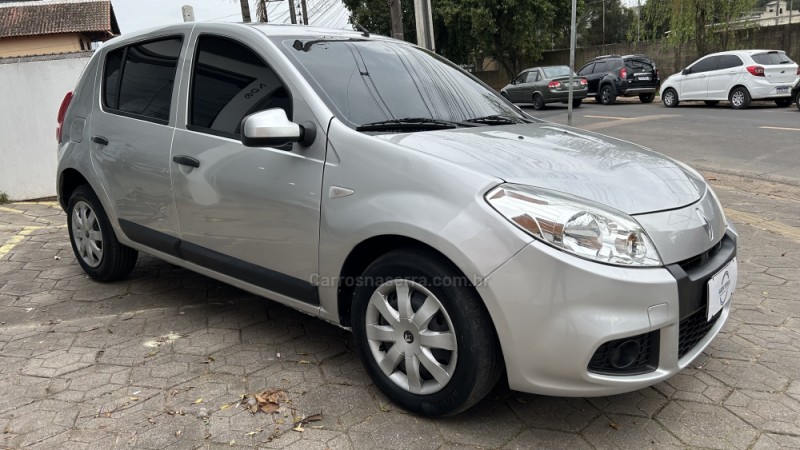 SANDERO 1.6 EXPRESSION 8V FLEX 4P MANUAL - 2012 - GRAVATAí