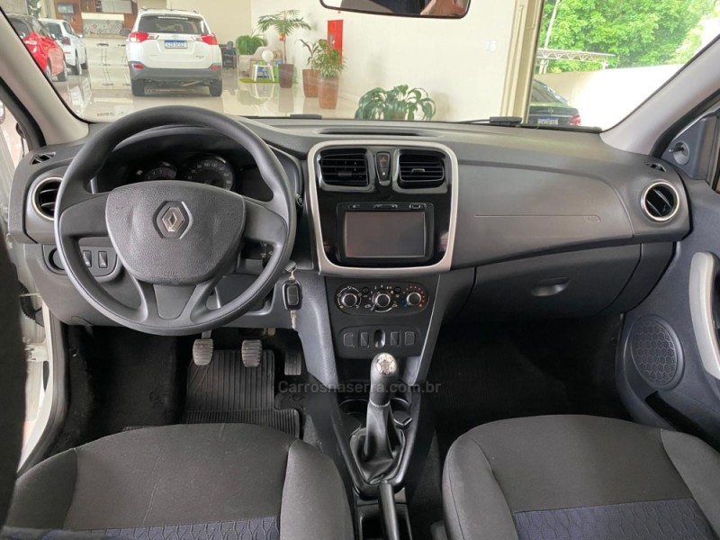 SANDERO 1.6 EXPRESSION 16V FLEX 4P MANUAL - 2017 - LAJEADO