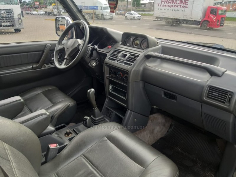 PAJERO 2.5 HD 4X4 8V TURBO INTERCOOLER DIESEL 4P MANUAL - 1993 - CAXIAS DO SUL