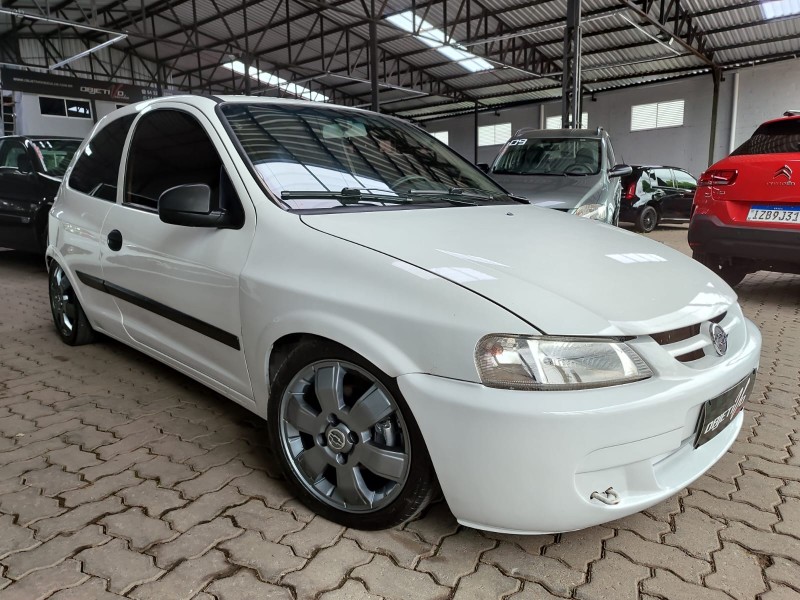 CELTA 1.0 MPFI SPIRIT 8V FLEX 2P MANUAL - 2005 - CAXIAS DO SUL