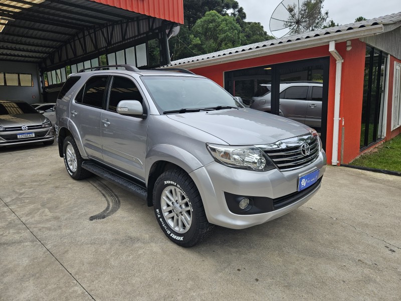 HILUX SW4 2.7 SR 4X2 16V FLEX 4P AUTOMÁTICO - 2015 - CAXIAS DO SUL