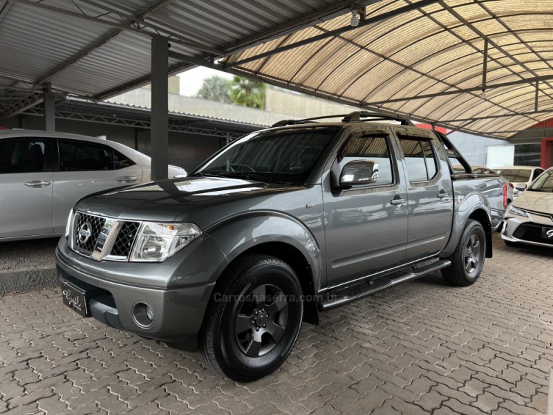 FRONTIER 2.5 SEL 4X4 CD TURBO ELETRONIC DIESEL 4P MANUAL