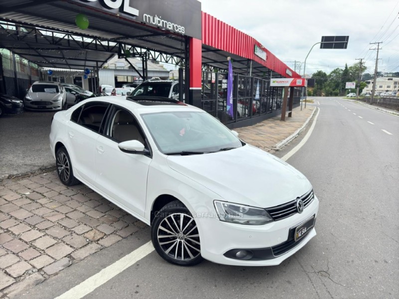 jetta 2.0 comfortline flex 4p tiptronic 2013 caxias do sul