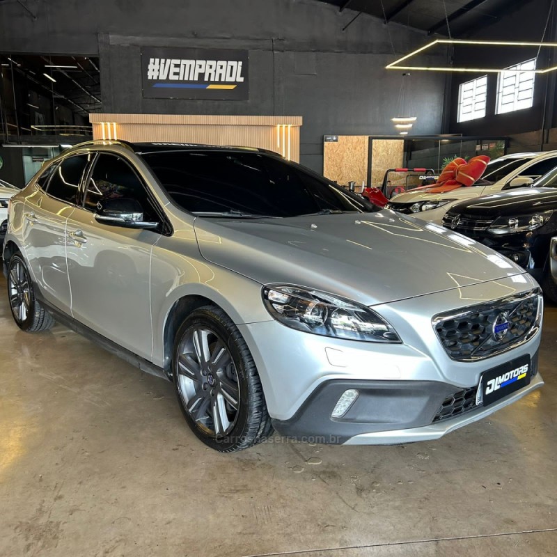 V40  - 2016 - LAJEADO