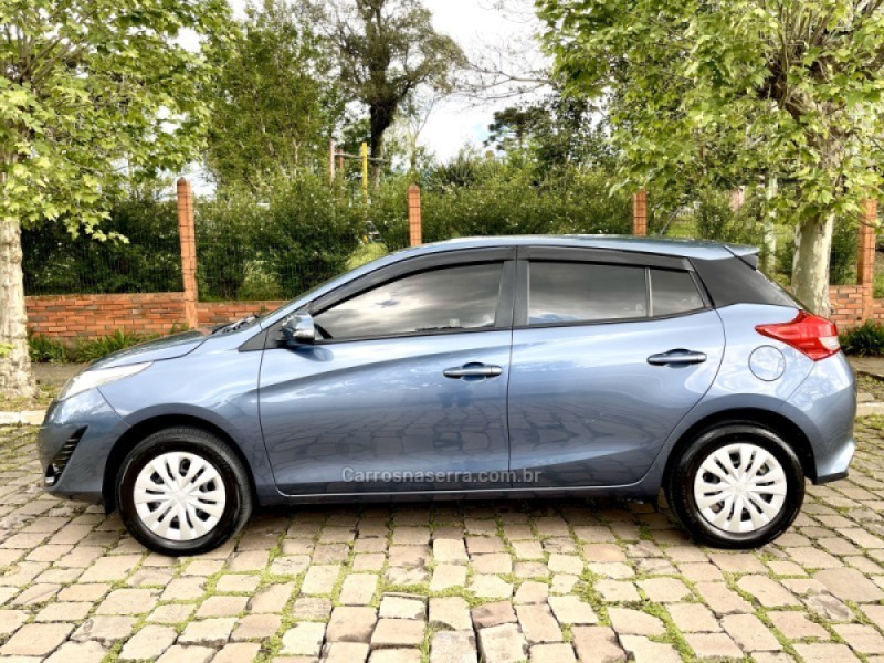 YARIS 1.3 XL LIVE 16V FLEX 4P MANUAL - 2020 - BENTO GONçALVES