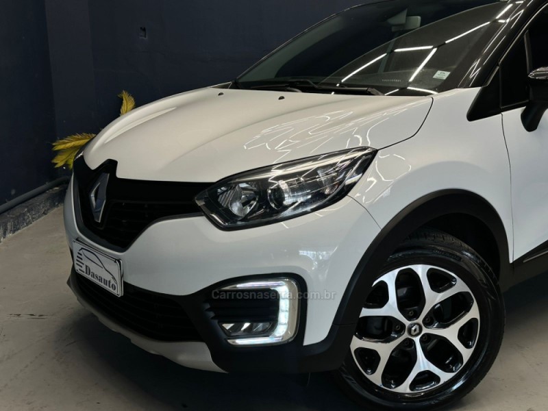 CAPTUR 1.6 16V FLEX INTENSE AUTOMÁTICO - 2018 - CAXIAS DO SUL