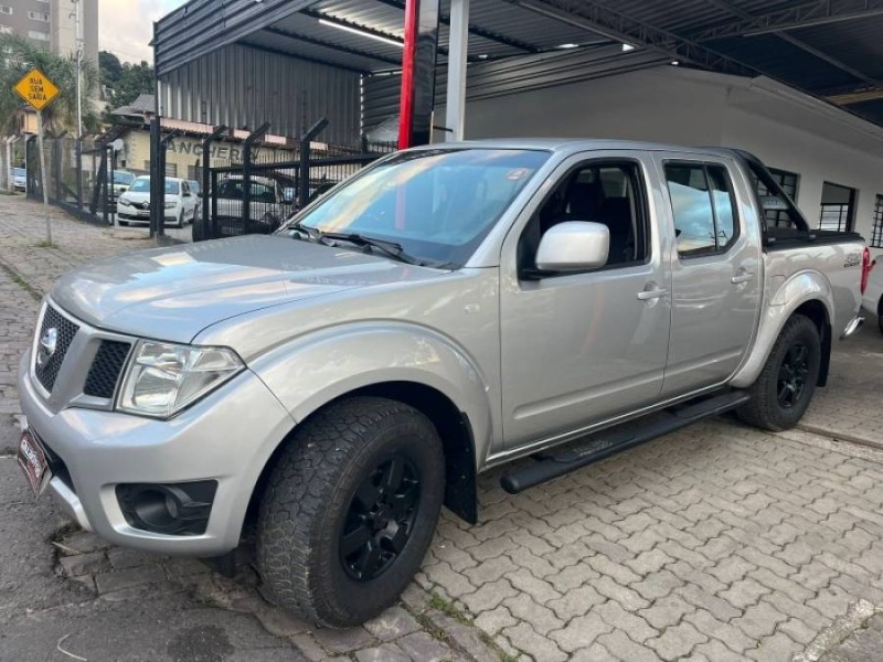 FRONTIER 2.5 S 4X4 CD TURBO ELETRONIC DIESEL 4P MANUAL - 2017 - CAXIAS DO SUL