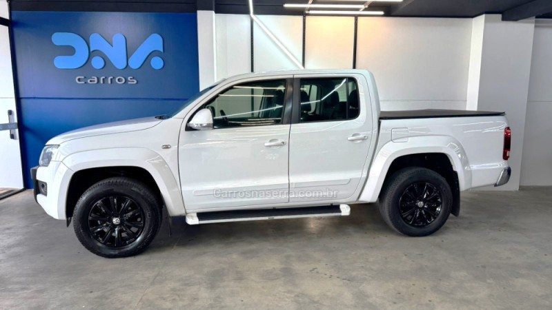 amarok 2.0 highline 4x4 cd 16v turbo intercooler diesel 4p automatico 2015 lajeado