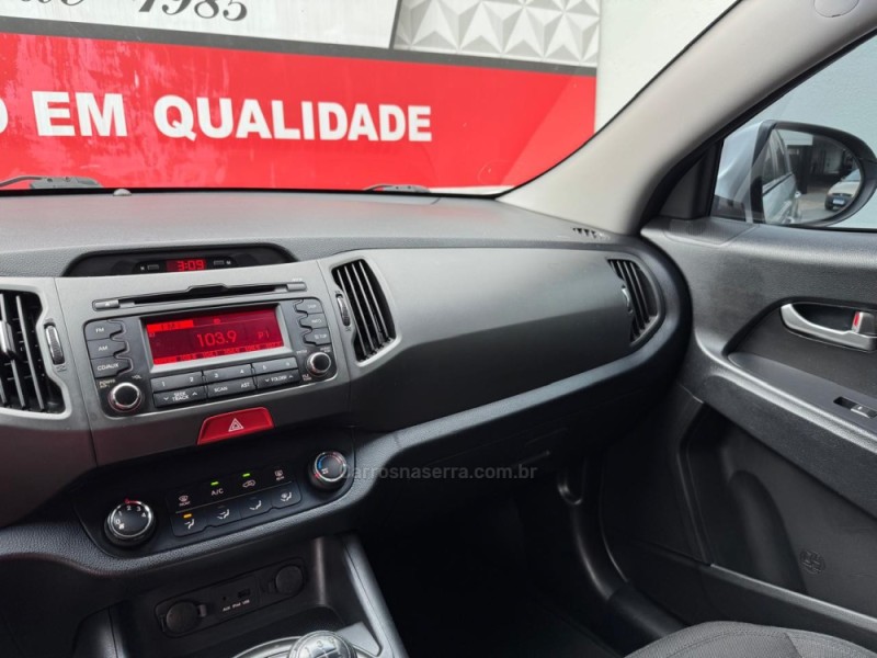 SPORTAGE 2.0 LX 4X2 16V FLEX 4P MANUAL - 2011 - CASCA