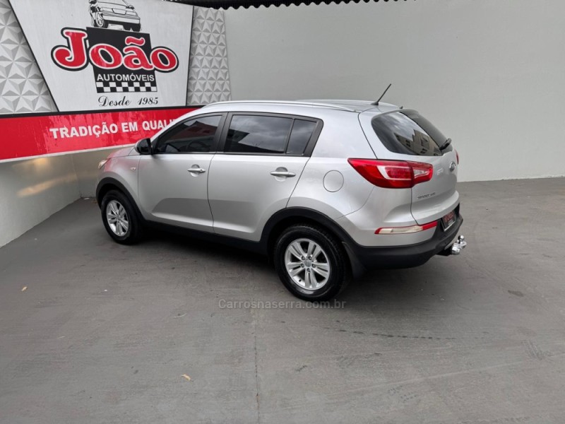 SPORTAGE 2.0 LX 4X2 16V FLEX 4P MANUAL - 2011 - CASCA