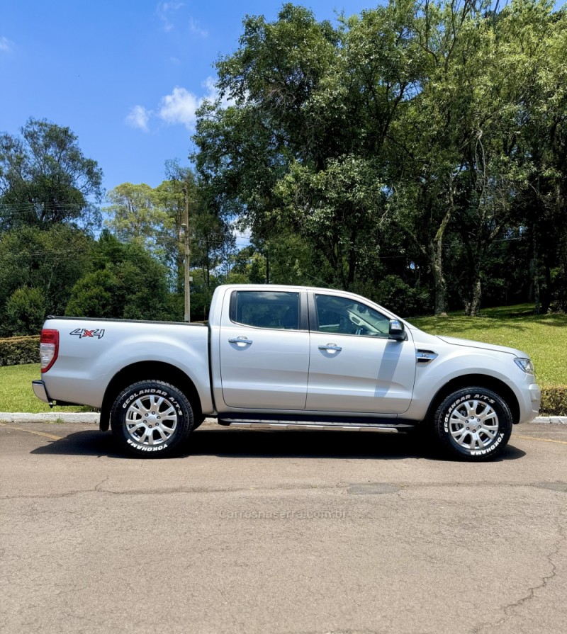 RANGER 3.2 XLT 4X4 CD 20V DIESEL 4P AUTOMÁTICO - 2019 - NOVA PRATA