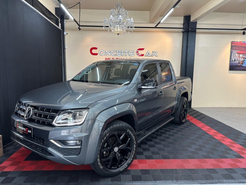 AMAROK 3.0 V6 TDI HIGHLINE CD DIESEL 4MOTION AUTOMÁTICO - 2019 - NOVO HAMBURGO