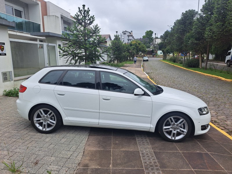 A3 2.0 TFSI SPORTBACK 16V GASOLINA 4P S-TRONIC - 2012 - FARROUPILHA