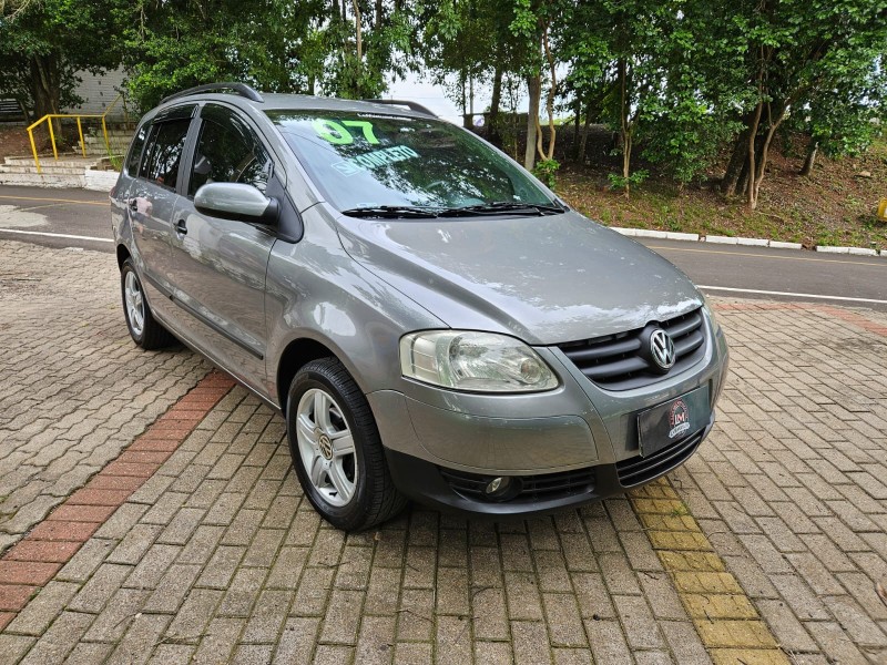 SPACEFOX 1.6 MI 8V FLEX 4P MANUAL - 2007 - VENâNCIO AIRES