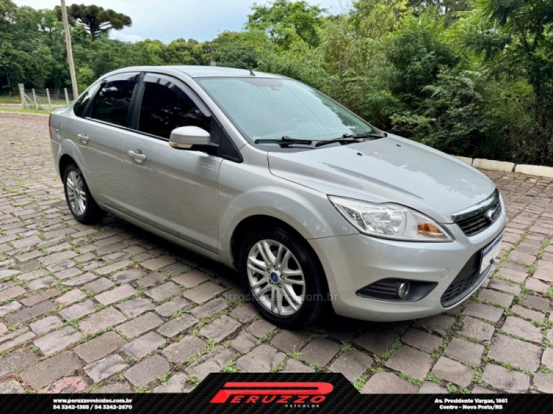 FOCUS 1.6 GLX SEDAN 16V FLEX 4P MANUAL - 2012 - NOVA PRATA