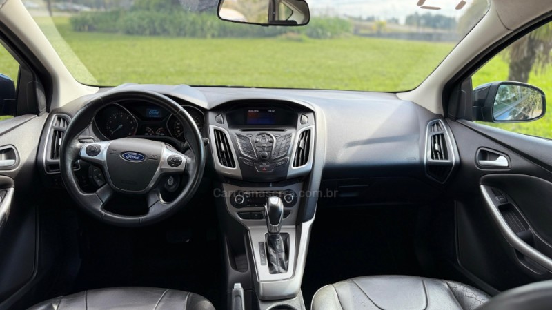 FOCUS 2.0 SE HATCH 16V FLEX 4P AUTO - 2015 - CAXIAS DO SUL