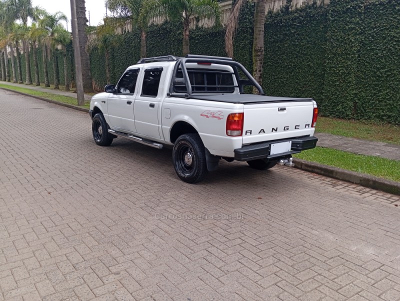 RANGER 2.5 XL 4X4 CD 8V TURBO INTERCOOLER DIESEL 4P MANUAL - 2001 - CAXIAS DO SUL