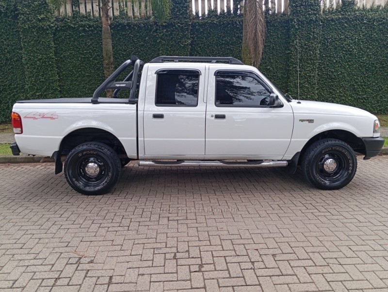 RANGER 2.5 XL 4X4 CD 8V TURBO INTERCOOLER DIESEL 4P MANUAL - 2001 - CAXIAS DO SUL