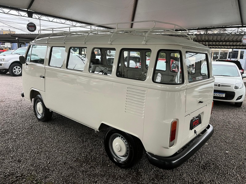 KOMBI 1.6 MI STD LOTAÇÃO 8V GASOLINA 3P MANUAL - 1993 - CAXIAS DO SUL