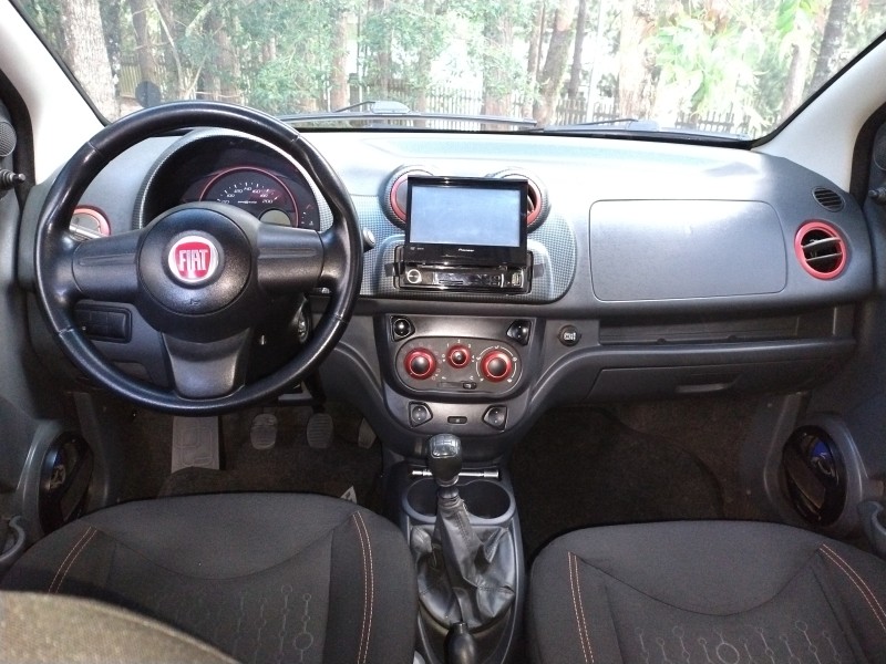 UNO 1.4 SPORTING 8V FLEX 4P MANUAL - 2011 - CAXIAS DO SUL