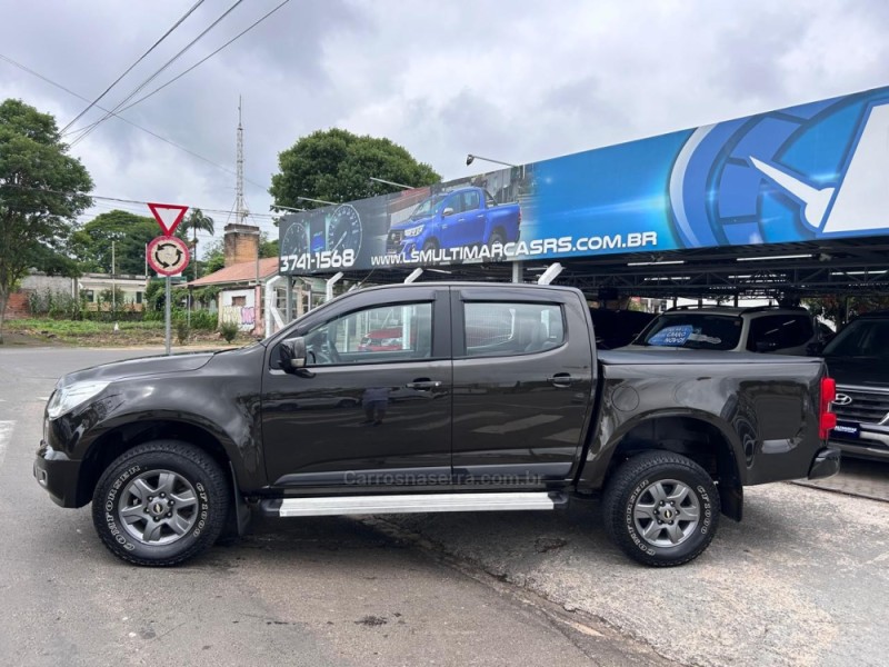 S10 2.4 MPFI ADVANTAGE 4X2 CD 8V GASOLINA 4P MANUAL - 2016 - VENâNCIO AIRES