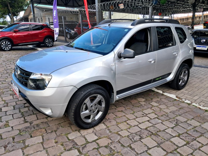 duster 2.0 dynamique 4x2 16v flex 4p automatico 2015 caxias do sul