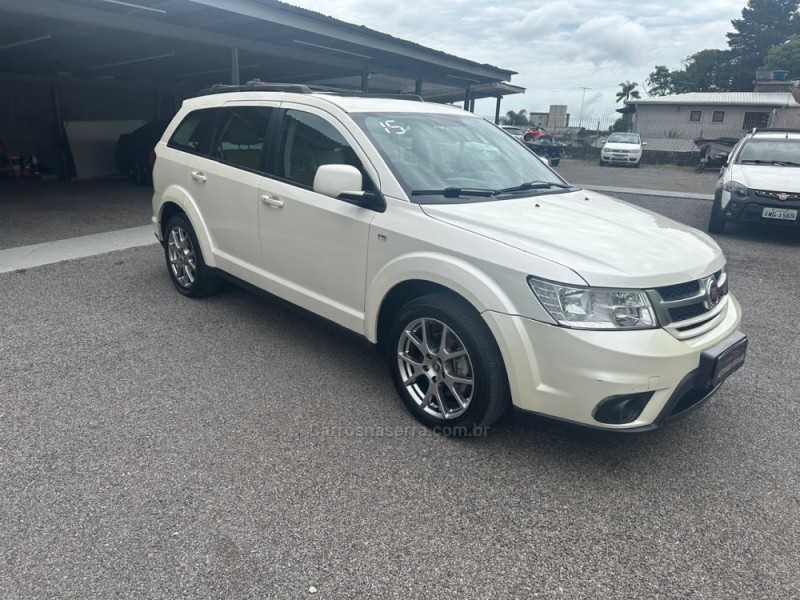 FREEMONT 2.4 PRECISION 16V GASOLINA 4P AUTOMÁTICO - 2015 - CAXIAS DO SUL