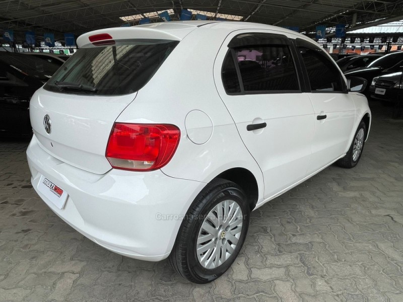 GOL 1.0 MI 8V FLEX 4P MANUAL - 2015 - CAMPO BOM