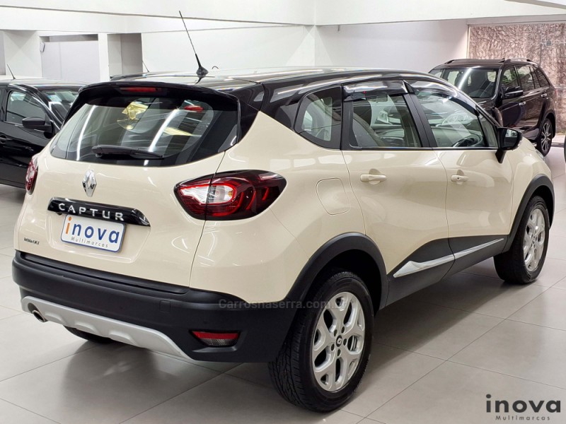 CAPTUR 1.6 16V FLEX ZEN AUTOMÁTICO - 2018 - NOVO HAMBURGO