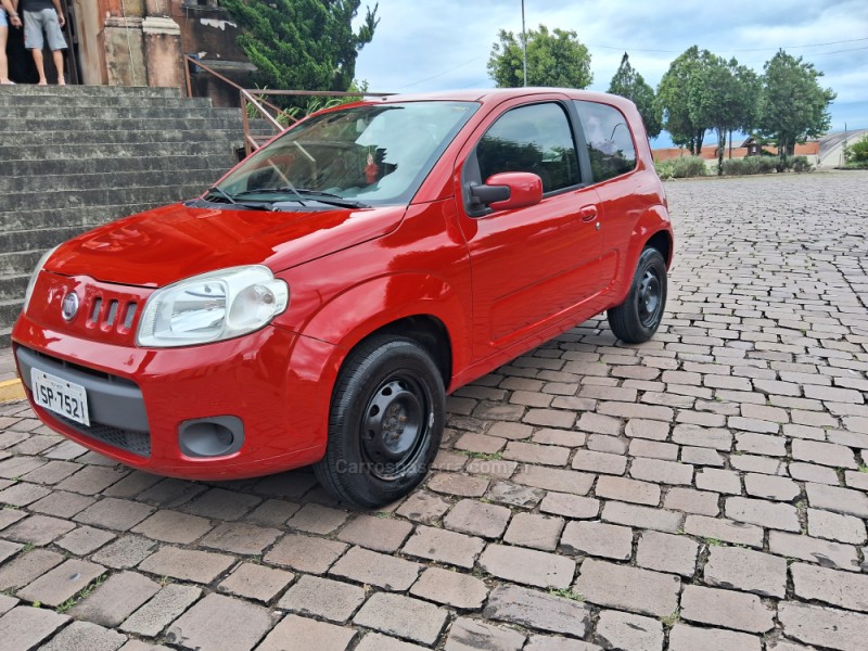 UNO 1.0 VIVACE 8V FLEX 2P MANUAL - 2012 - IVOTI