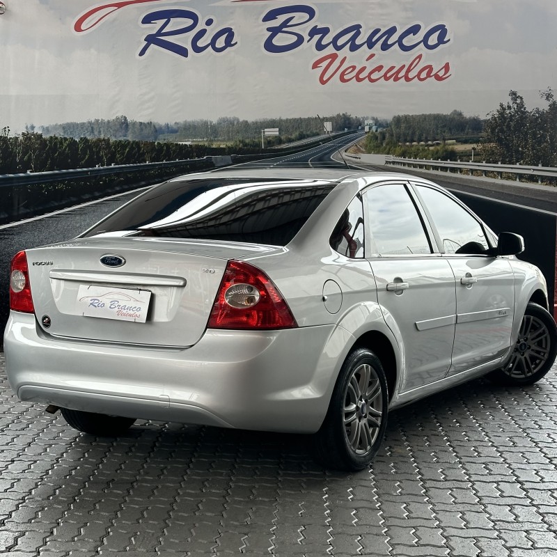 FOCUS 2.0 GLX 16V GASOLINA 4P MANUAL - 2013 - CAXIAS DO SUL