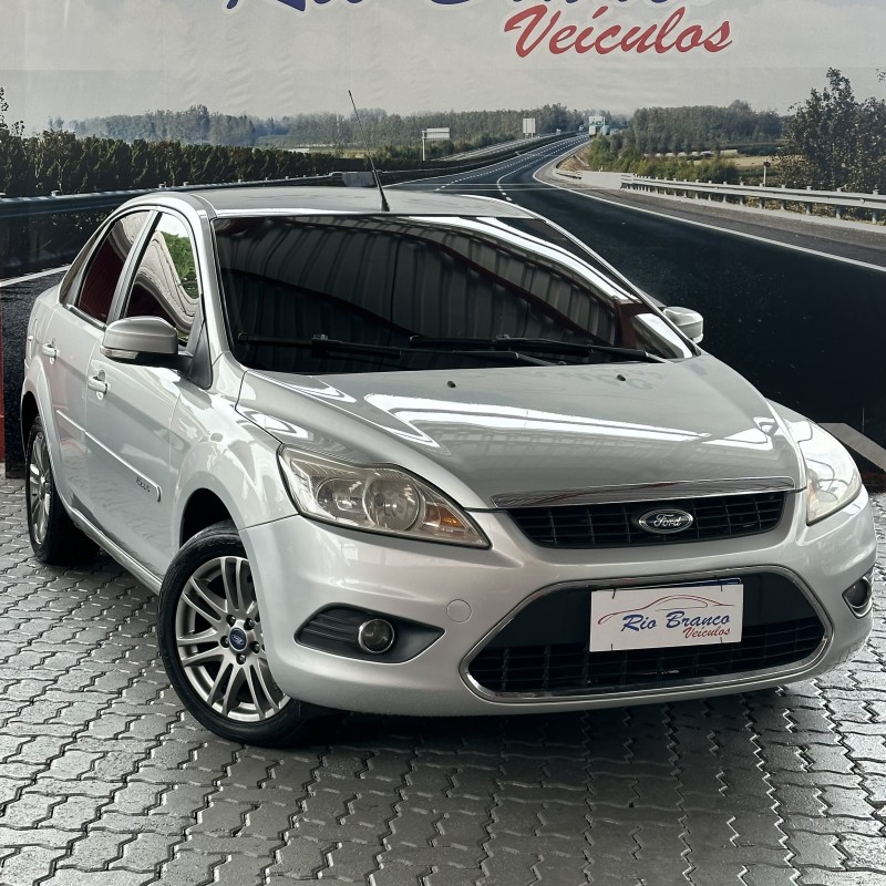 FOCUS 2.0 GLX 16V GASOLINA 4P MANUAL - 2013 - CAXIAS DO SUL