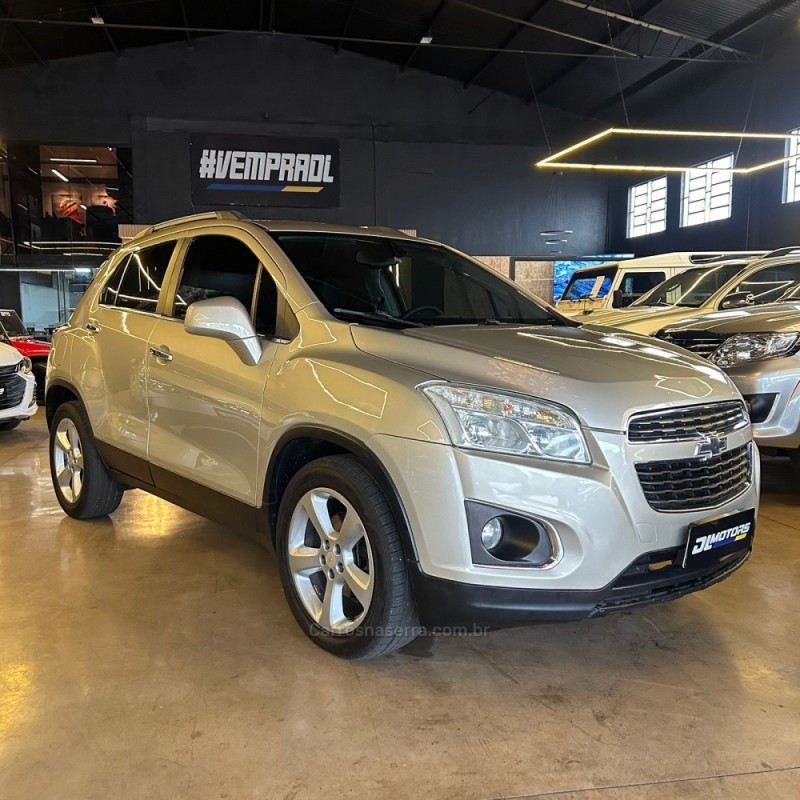 TRACKER 1.8 MPFI LTZ 4X2 16V FLEX 4P AUTOMÁTICO - 2015 - LAJEADO