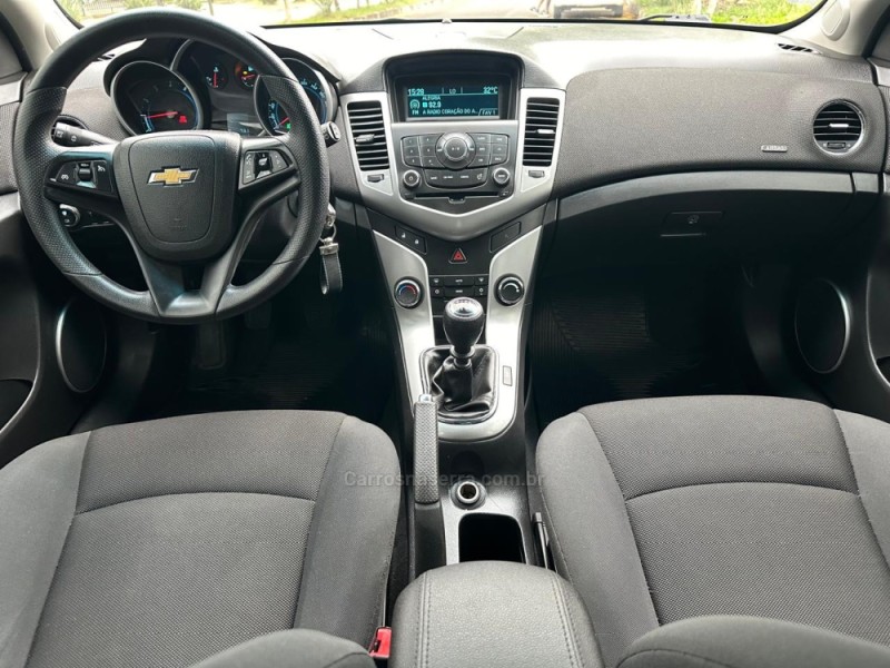 CRUZE 1.8 LT 16V FLEX 4P MANUAL - 2013 - CAMPO BOM