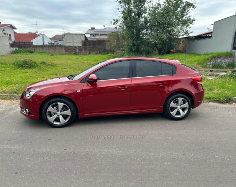 CRUZE 1.8 LT 16V FLEX 4P MANUAL - 2013 - CAMPO BOM