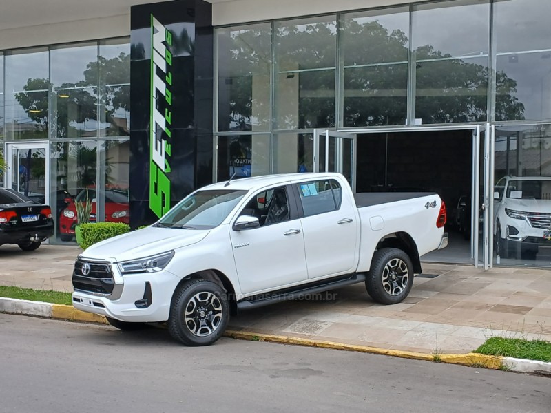 hilux 2.8 srv 4x4 cd 16v diesel 4p automatico 2024 farroupilha