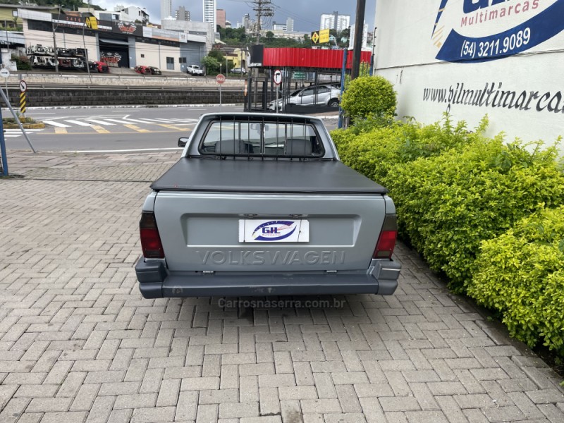 SAVEIRO 1.8 GL CS 8V GASOLINA 2P MANUAL - 1993 - CAXIAS DO SUL