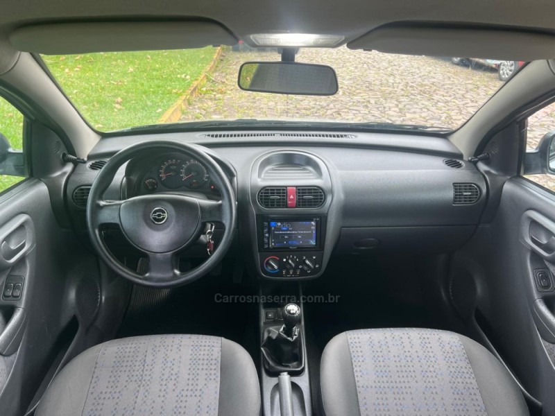 CORSA 1.4 MPFI MAXX 8V FLEX 4P MANUAL - 2012 - DOIS IRMãOS