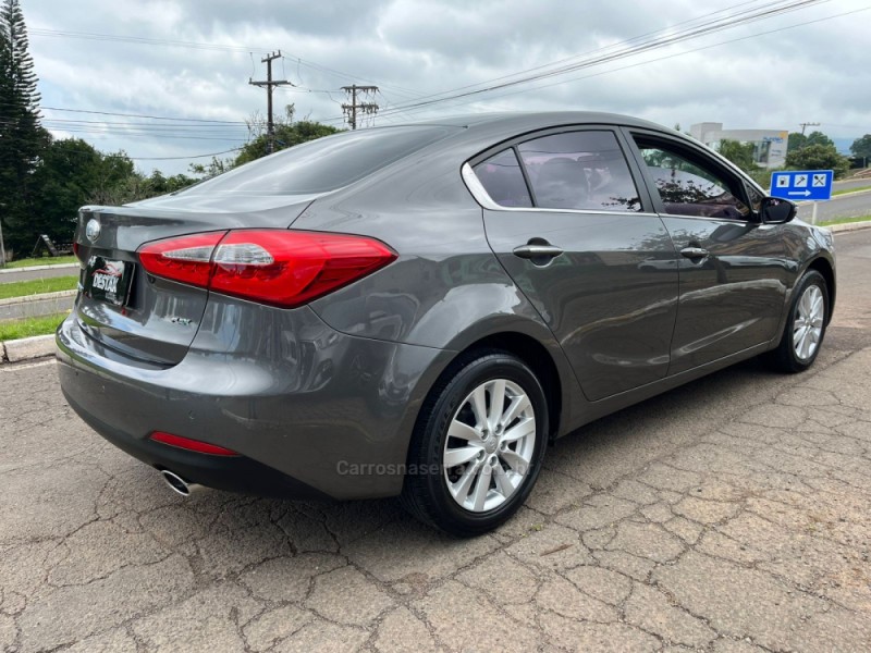 CERATO 1.6 SX3 16V FLEX 4P AUTOMÁTICO - 2013 - DOIS IRMãOS