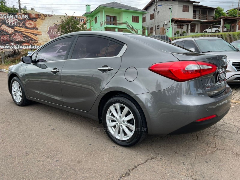 CERATO 1.6 SX3 16V FLEX 4P AUTOMÁTICO - 2013 - DOIS IRMãOS