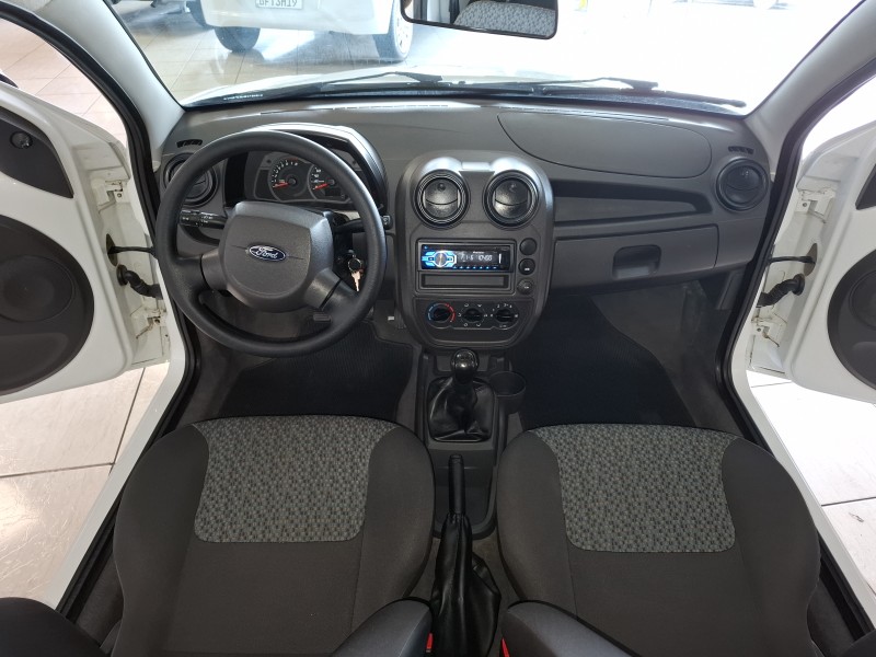 KA 1.0 MPI 8V FLEX 2P MANUAL - 2013 - FARROUPILHA