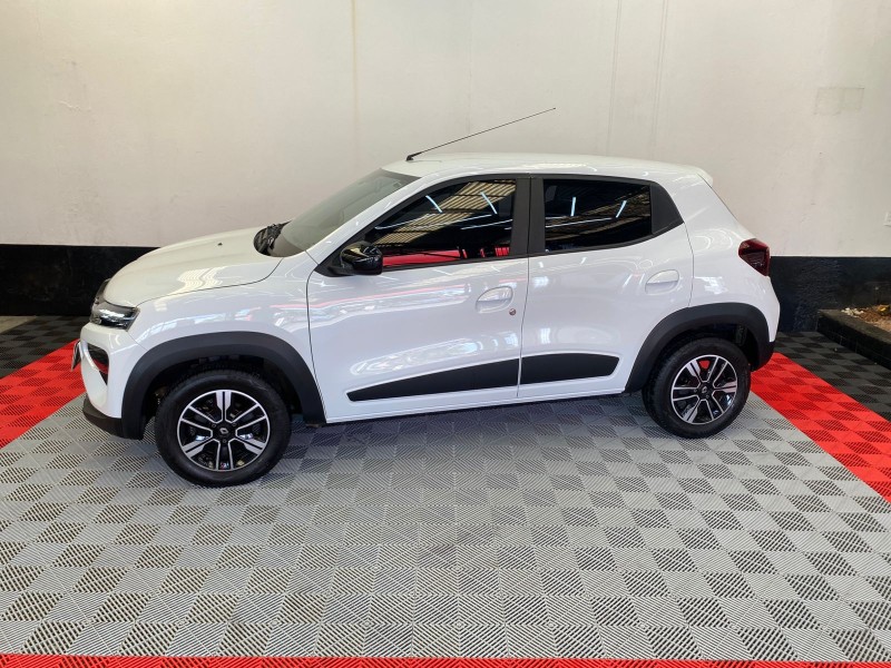 kwid 1.0 12v sce flex intense manual 2024 caxias do sul