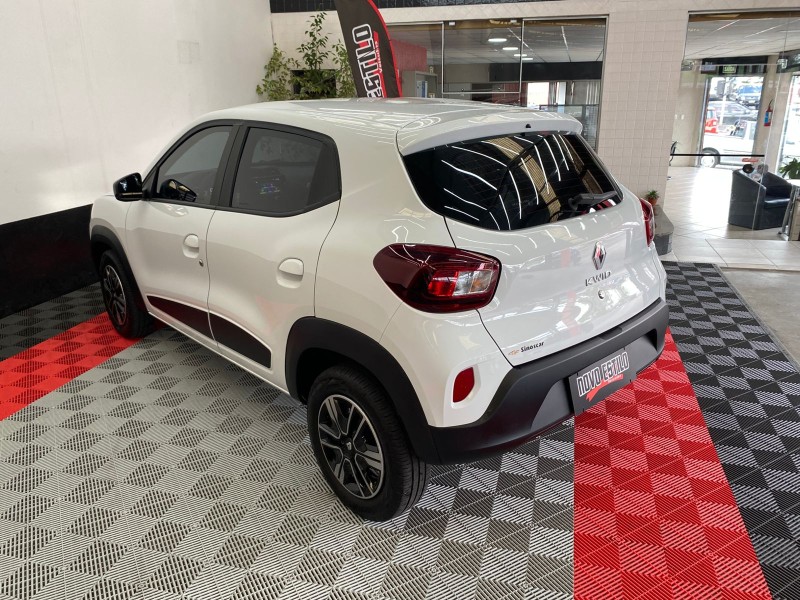 KWID 1.0 12V SCE FLEX INTENSE MANUAL - 2024 - CAXIAS DO SUL